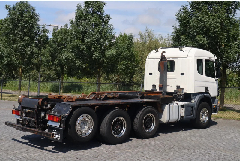 Scania P124-420 | 8X4 | HOOKLIFT | MANUAL | BIG AXLES | EURO 3 - Haakarmsysteem vrachtwagen: afbeelding 5 Scania P124-420 | 8X4 | HOOKLIFT | MANUAL | BIG AXLES | EURO 3 - Haakarmsysteem vrachtwagen: afbeelding 5