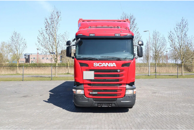 Scania R490 | 6X2 | RETARDER | BDF | MOBILE WORKSHOP | WERKSTATT - Containertransporter/ Wissellaadbak vrachtwagen: afbeelding 2 Scania R490 | 6X2 | RETARDER | BDF | MOBILE WORKSHOP | WERKSTATT - Containertransporter/ Wissellaadbak vrachtwagen: afbeelding 2