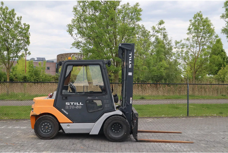 Still RX70-50 | TRIPLEX | SIDESHIFT | POSITIONERS | GOOD CONDITION - Heftruck: afbeelding 4 Still RX70-50 | TRIPLEX | SIDESHIFT | POSITIONERS | GOOD CONDITION - Heftruck: afbeelding 4