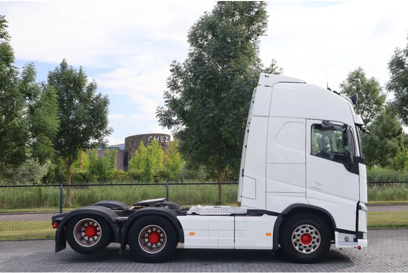 Volvo FH 13.540 | 6X2 | RETARDER | ADR | EURO 6 - Trekker: afbeelding 4 Volvo FH 13.540 | 6X2 | RETARDER | ADR | EURO 6 - Trekker: afbeelding 4