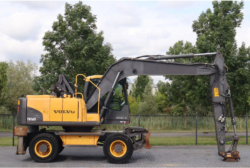 Volvo EW160 C | QUICK COUPLER | ELEVATING CABIN | UMSCHLAG - Mobiele graafmachine: afbeelding 4 Volvo EW160 C | QUICK COUPLER | ELEVATING CABIN | UMSCHLAG - Mobiele graafmachine: afbeelding 4
