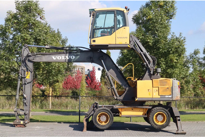 Volvo EW160C | EW 160 C | LIFT CAB | DOZERBLADE | QUICK COUPLER - Mobiele graafmachine: afbeelding 1 Volvo EW160C | EW 160 C | LIFT CAB | DOZERBLADE | QUICK COUPLER - Mobiele graafmachine: afbeelding 1