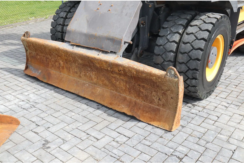 Mobiele graafmachine Volvo EWR 170 E | ROTOTILT | BUCKET | DOZERBLADE | TRAILER HYDR: afbeelding 11