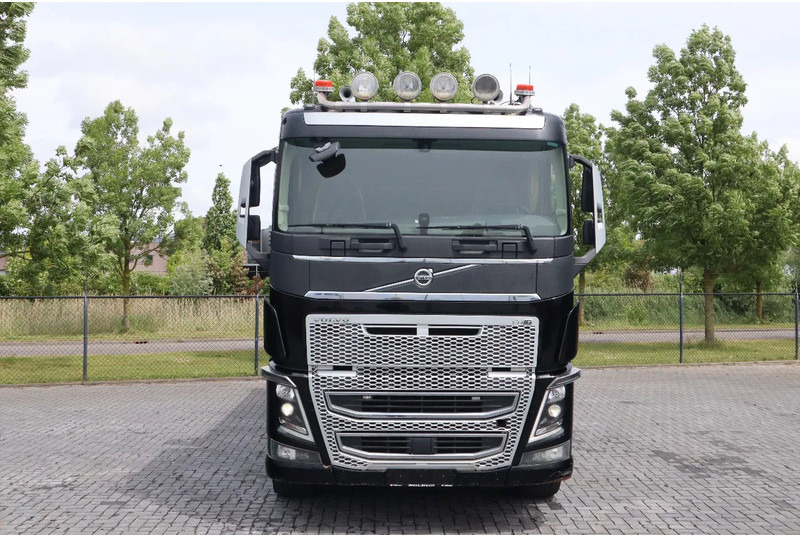 Volvo FH 16.750 | 6X4 | RETARDER | BIG AXLES | EURO 6 - Kipper vrachtwagen: afbeelding 2 Volvo FH 16.750 | 6X4 | RETARDER | BIG AXLES | EURO 6 - Kipper vrachtwagen: afbeelding 2