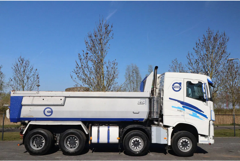 Volvo FH 540 | 8X4 | TANDEMLIFT | RETARDER | BIG AXLES | EURO 6 - Kipper vrachtwagen: afbeelding 4 Volvo FH 540 | 8X4 | TANDEMLIFT | RETARDER | BIG AXLES | EURO 6 - Kipper vrachtwagen: afbeelding 4