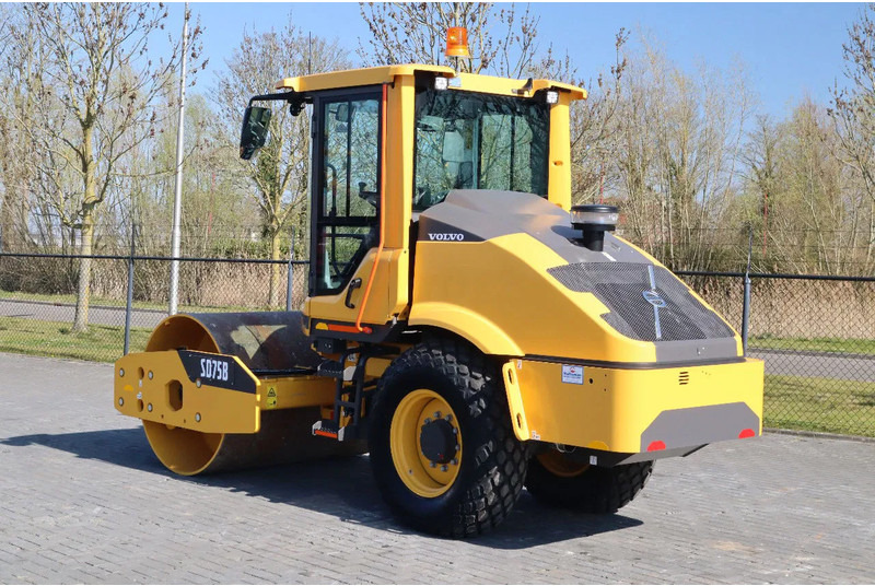 Volvo SD75B | SD 75 B | NEW / UNUSED | 1 YEAR WARRANTY - Asfaltwals: afbeelding 3 Volvo SD75B | SD 75 B | NEW / UNUSED | 1 YEAR WARRANTY - Asfaltwals: afbeelding 3