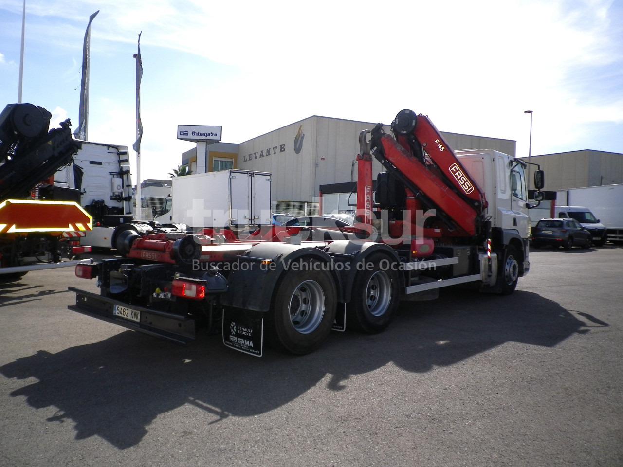 DAF CF450 - Haakarmsysteem vrachtwagen: afbeelding 4 DAF CF450 - Haakarmsysteem vrachtwagen: afbeelding 4