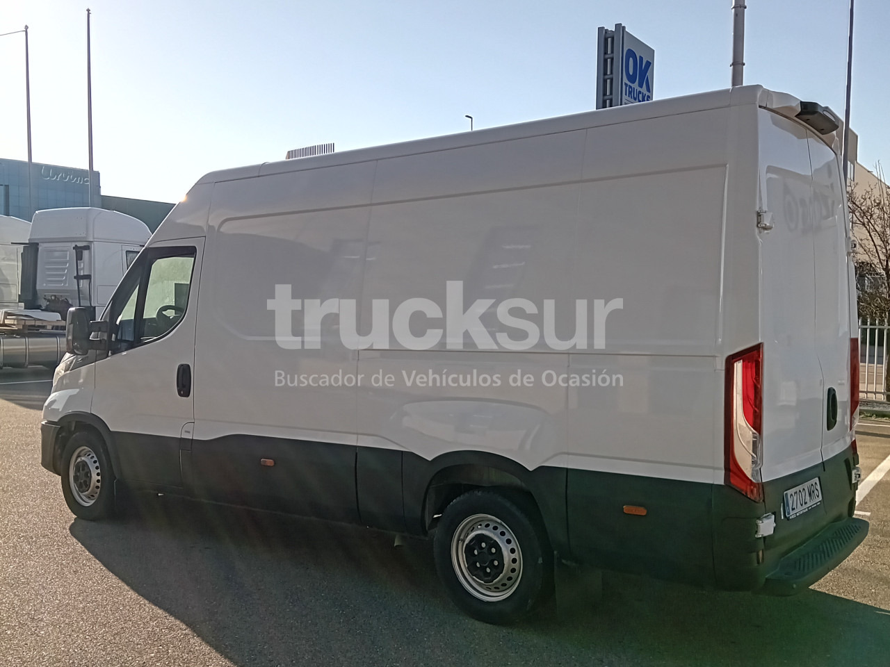 IVECO DAILY 35S16 12M3 - Bestelwagen gesloten laadbak: afbeelding 2 IVECO DAILY 35S16 12M3 - Bestelwagen gesloten laadbak: afbeelding 2