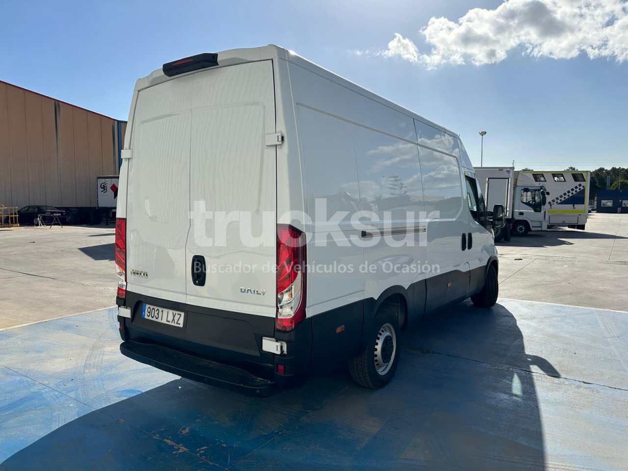 IVECO DAILY 35S16 F 12M3 - Bestelwagen gesloten laadbak: afbeelding 4 IVECO DAILY 35S16 F 12M3 - Bestelwagen gesloten laadbak: afbeelding 4