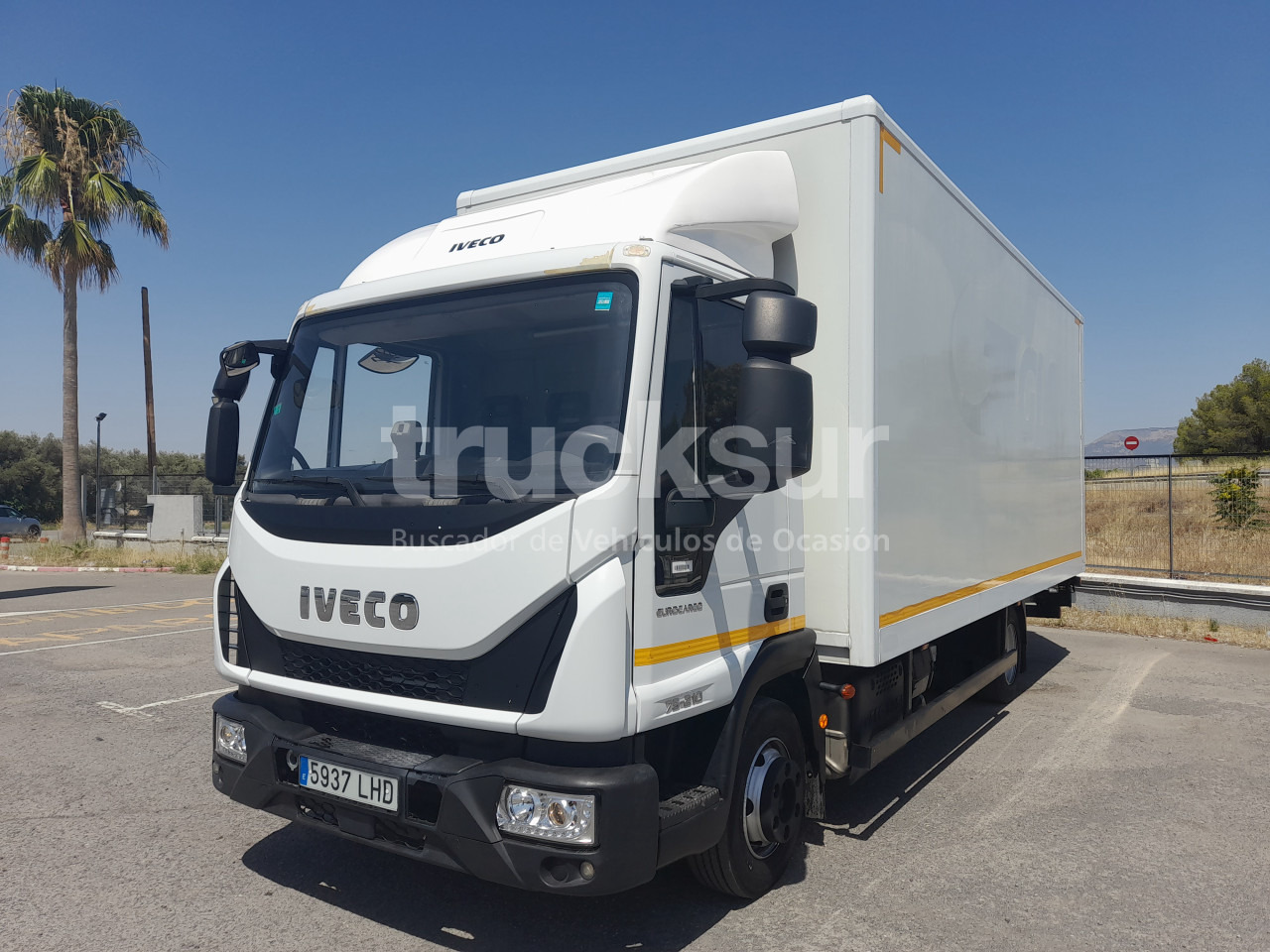 IVECO EUROCARGO 210.75 P/E - Bakwagen: afbeelding 1 IVECO EUROCARGO 210.75 P/E - Bakwagen: afbeelding 1