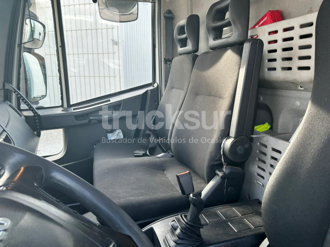 IVECO EUROCARGO ML160-250 - Schuifzeilen vrachtwagen: afbeelding 5 IVECO EUROCARGO ML160-250 - Schuifzeilen vrachtwagen: afbeelding 5