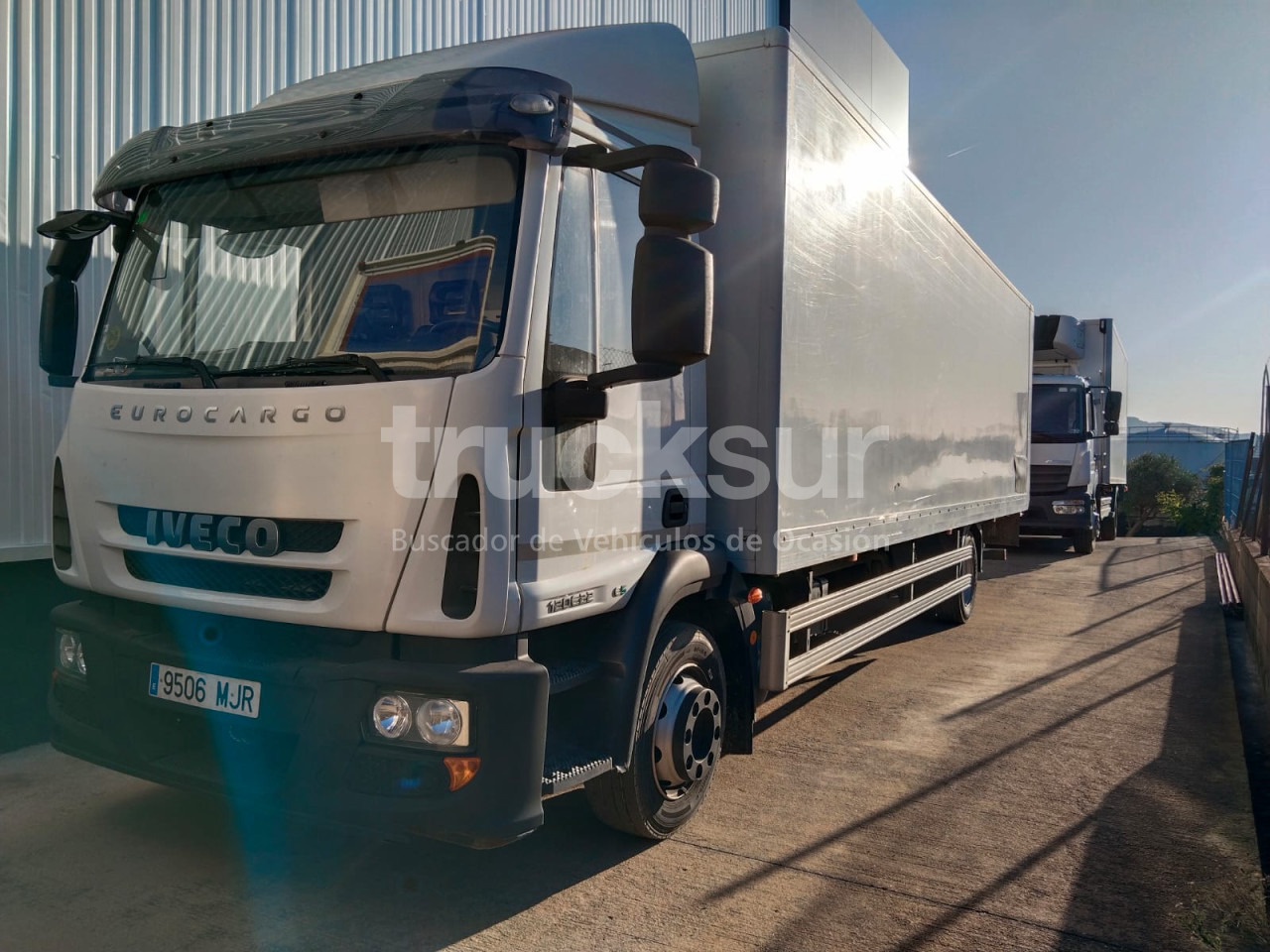 IVECO EUROCARGO - Bakwagen: afbeelding 1 IVECO EUROCARGO - Bakwagen: afbeelding 1