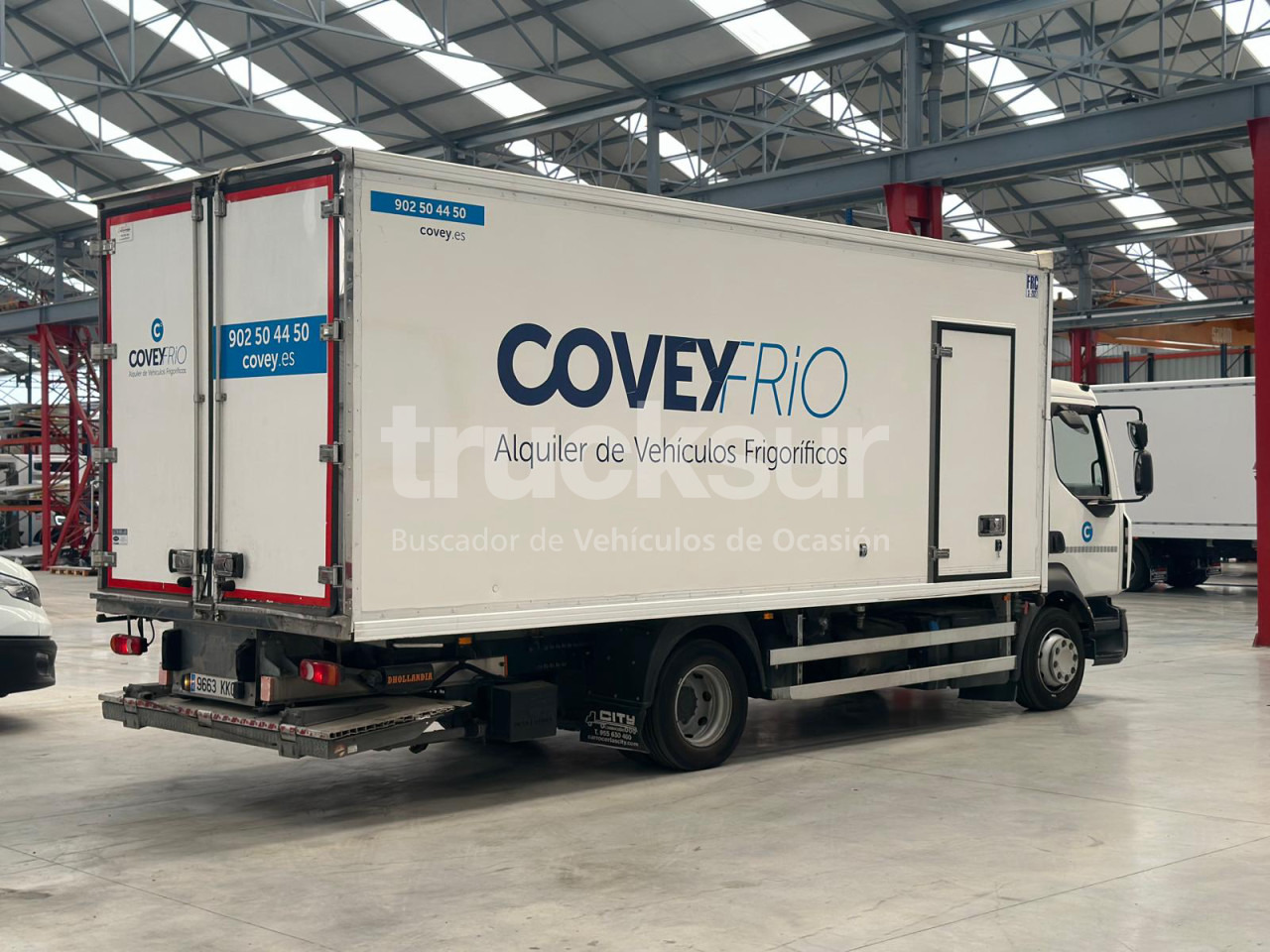 RENAULT D 12.210 - Koelwagen vrachtwagen: afbeelding 3 RENAULT D 12.210 - Koelwagen vrachtwagen: afbeelding 3