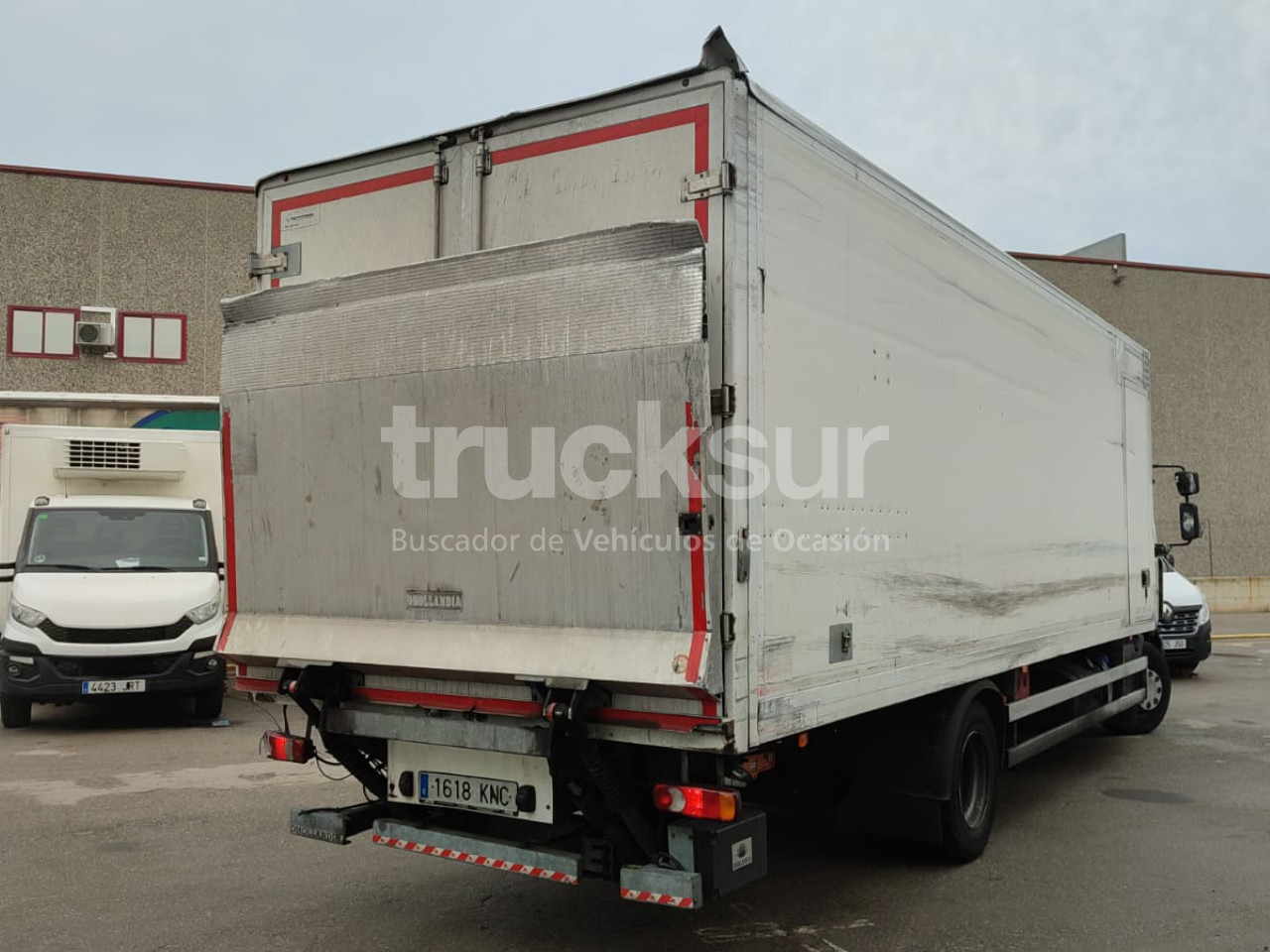 RENAULT D 14.240 - Bakwagen: afbeelding 3 RENAULT D 14.240 - Bakwagen: afbeelding 3