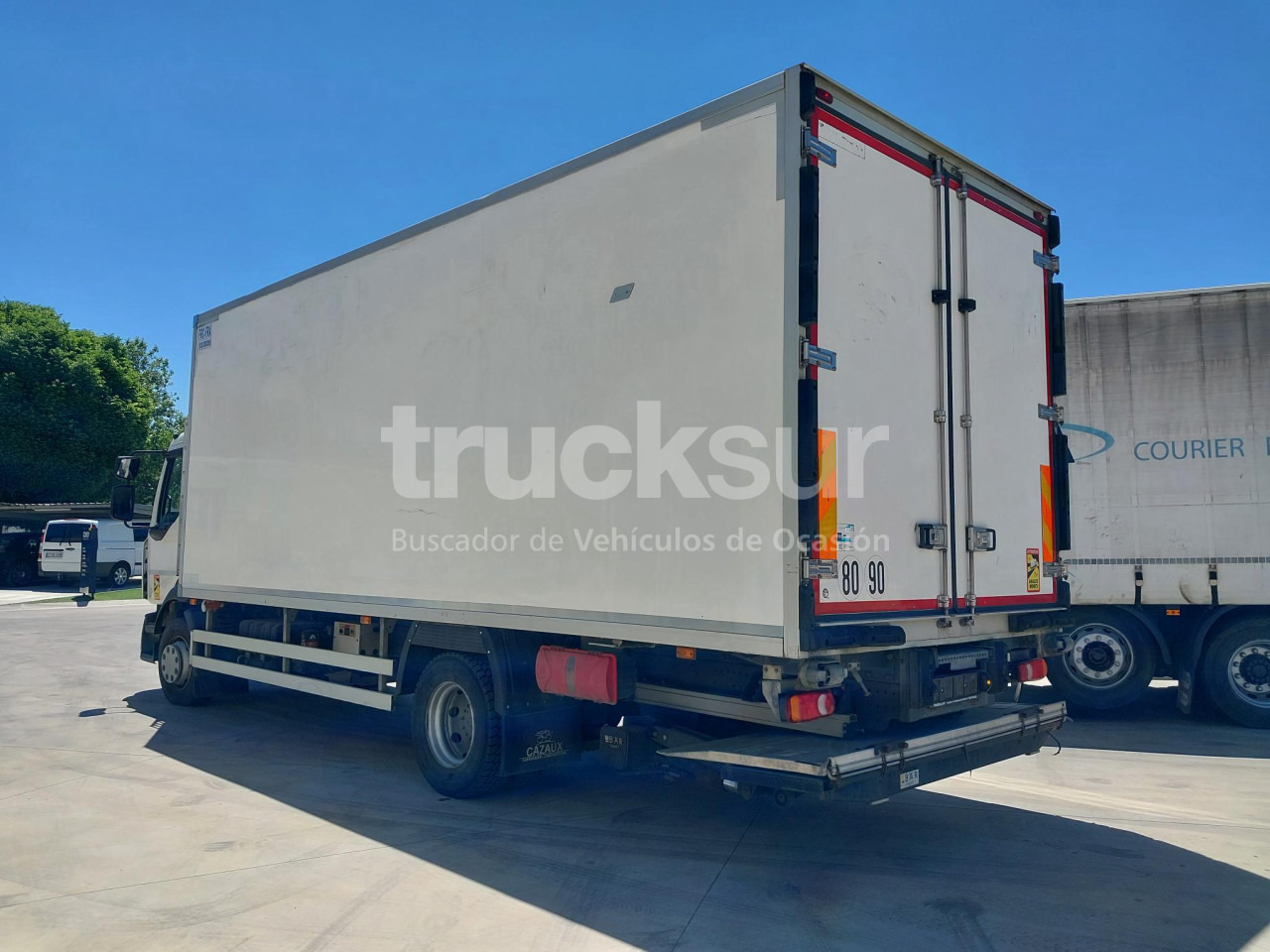 RENAULT D13.240 - Koelwagen vrachtwagen: afbeelding 4 RENAULT D13.240 - Koelwagen vrachtwagen: afbeelding 4