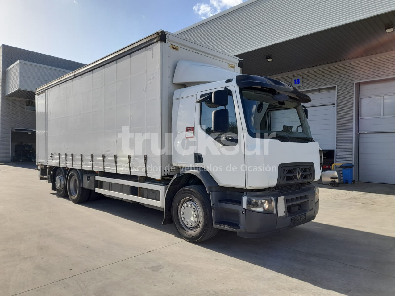 RENAULT D320.26 ejes 6x2*4 - Schuifzeilen vrachtwagen: afbeelding 2 RENAULT D320.26 ejes 6x2*4 - Schuifzeilen vrachtwagen: afbeelding 2