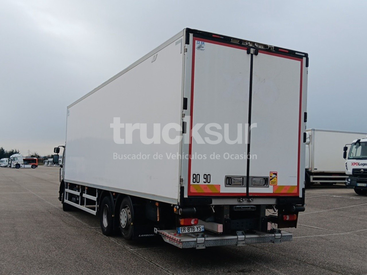 RENAULT D320 ejes 6x2*4 - Koelwagen vrachtwagen: afbeelding 3 RENAULT D320 ejes 6x2*4 - Koelwagen vrachtwagen: afbeelding 3