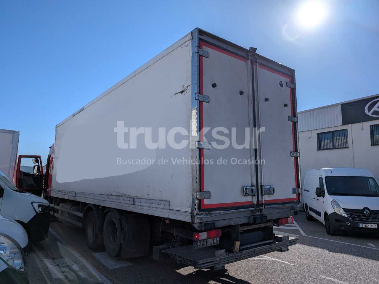 RENAULT T460 SLEEPER CAB - Koelwagen vrachtwagen: afbeelding 3 RENAULT T460 SLEEPER CAB - Koelwagen vrachtwagen: afbeelding 3