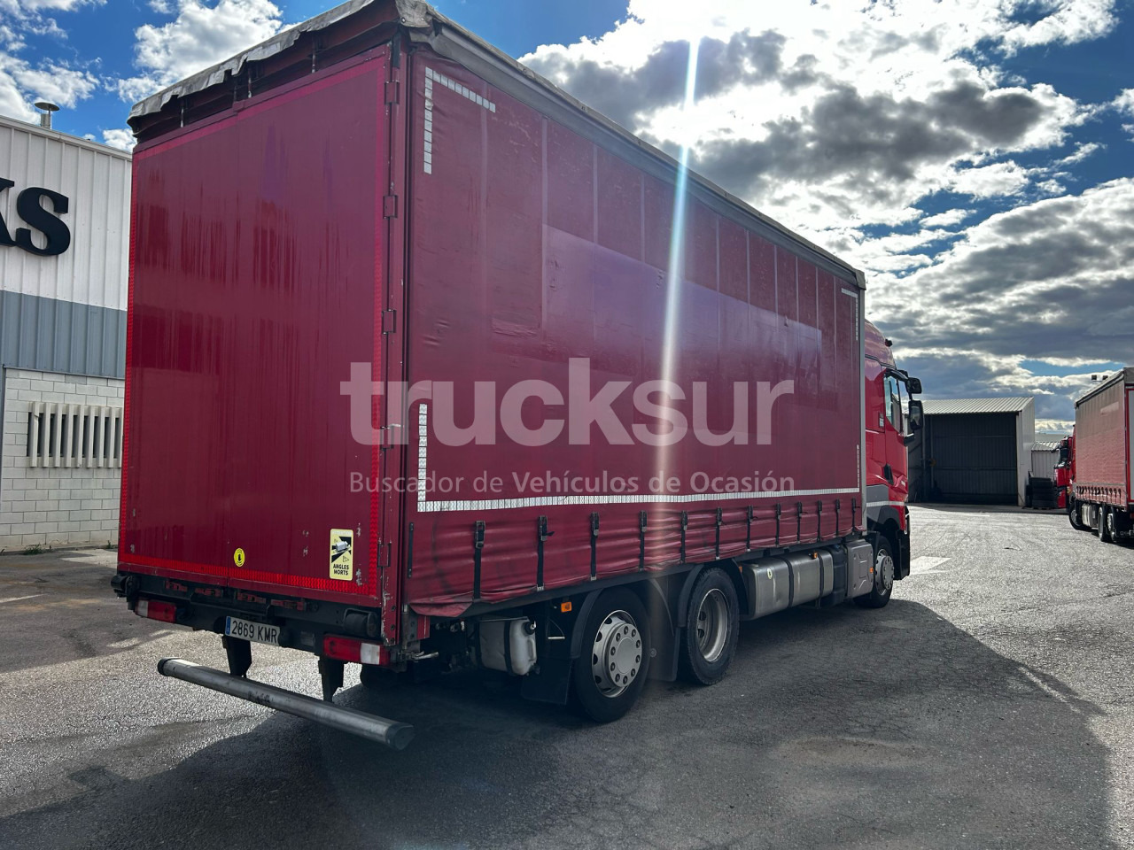 RENAULT T480 HIGH SLEEPER CAB 6X2*4 ejes 6x2*4 - Schuifzeilen vrachtwagen: afbeelding 3 RENAULT T480 HIGH SLEEPER CAB 6X2*4 ejes 6x2*4 - Schuifzeilen vrachtwagen: afbeelding 3