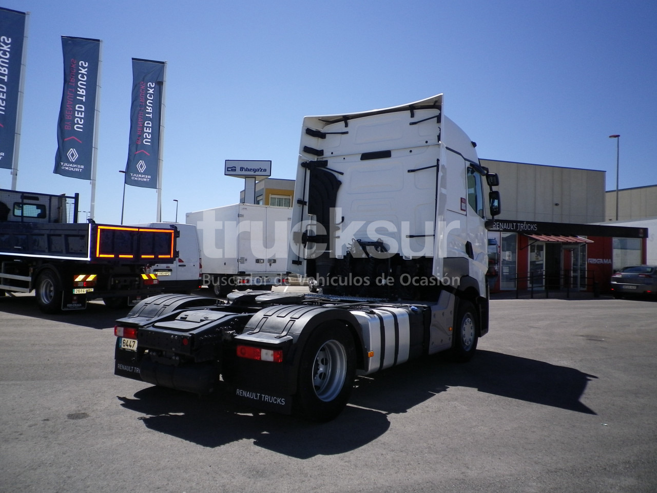 RENAULT T520 HIGH SLEEPER CAB - Trekker: afbeelding 4 RENAULT T520 HIGH SLEEPER CAB - Trekker: afbeelding 4