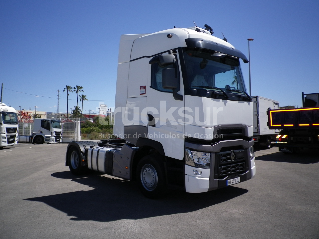 RENAULT T520 HIGH SLEEPER CAB - Trekker: afbeelding 2 RENAULT T520 HIGH SLEEPER CAB - Trekker: afbeelding 2