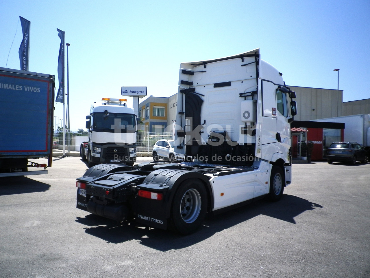 RENAULT T520 HIGH SLEEPER CAB - Trekker: afbeelding 5 RENAULT T520 HIGH SLEEPER CAB - Trekker: afbeelding 5