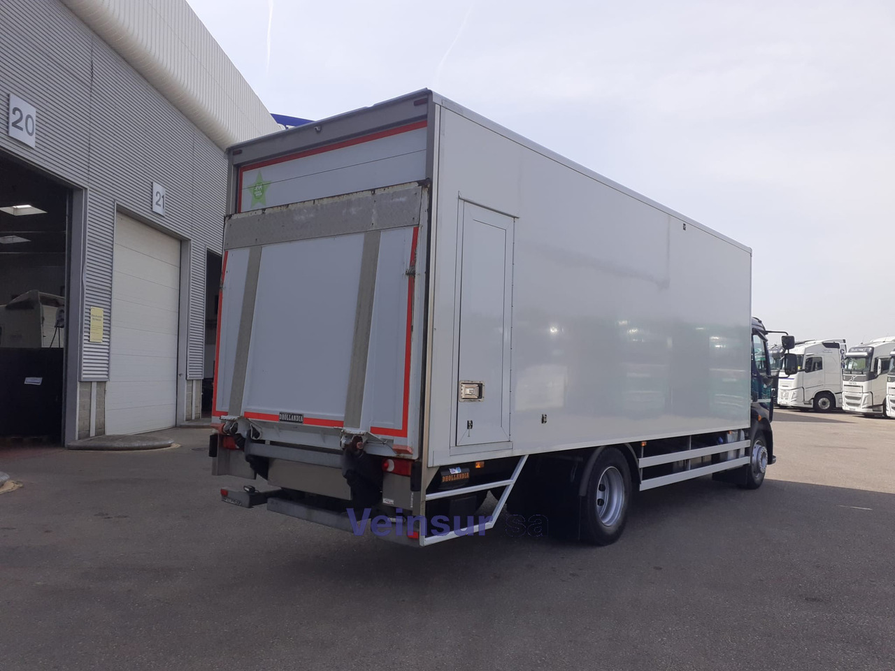 VOLVO FL 18 250 - Vrachtwagen: afbeelding 4 VOLVO FL 18 250 - Vrachtwagen: afbeelding 4