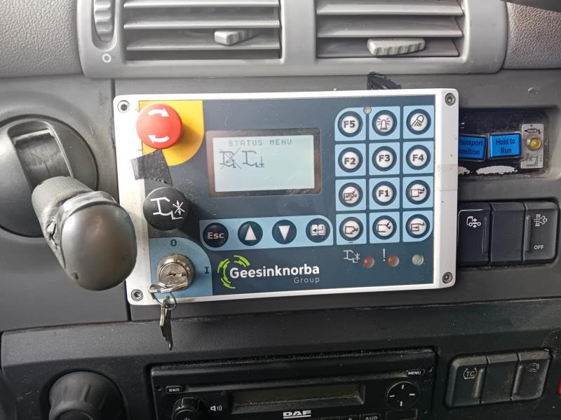 DAF CF 370 - Vuilniswagen: afbeelding 4 DAF CF 370 - Vuilniswagen: afbeelding 4