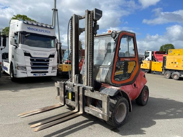 Fenwick M45 - Diesel heftruck: afbeelding 1 Fenwick M45 - Diesel heftruck: afbeelding 1