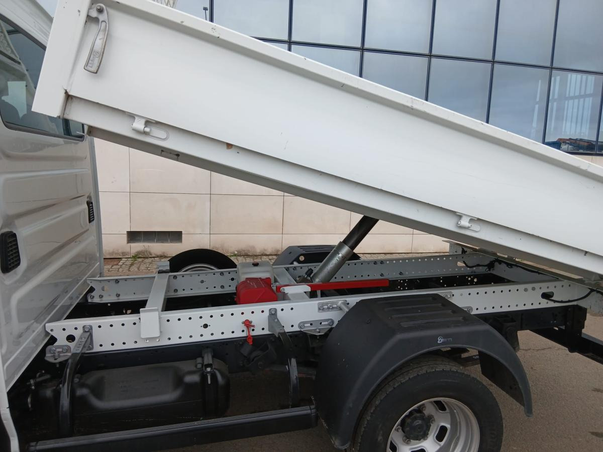 Iveco 35.140 - Kipper bestelwagen: afbeelding 5 Iveco 35.140 - Kipper bestelwagen: afbeelding 5