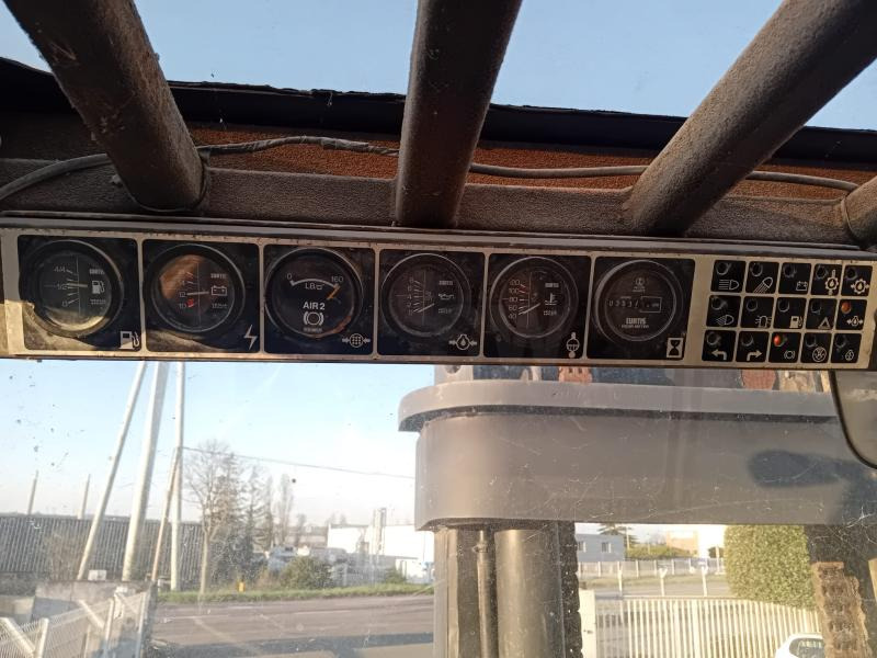 Linde H100 - Diesel heftruck: afbeelding 5 Linde H100 - Diesel heftruck: afbeelding 5