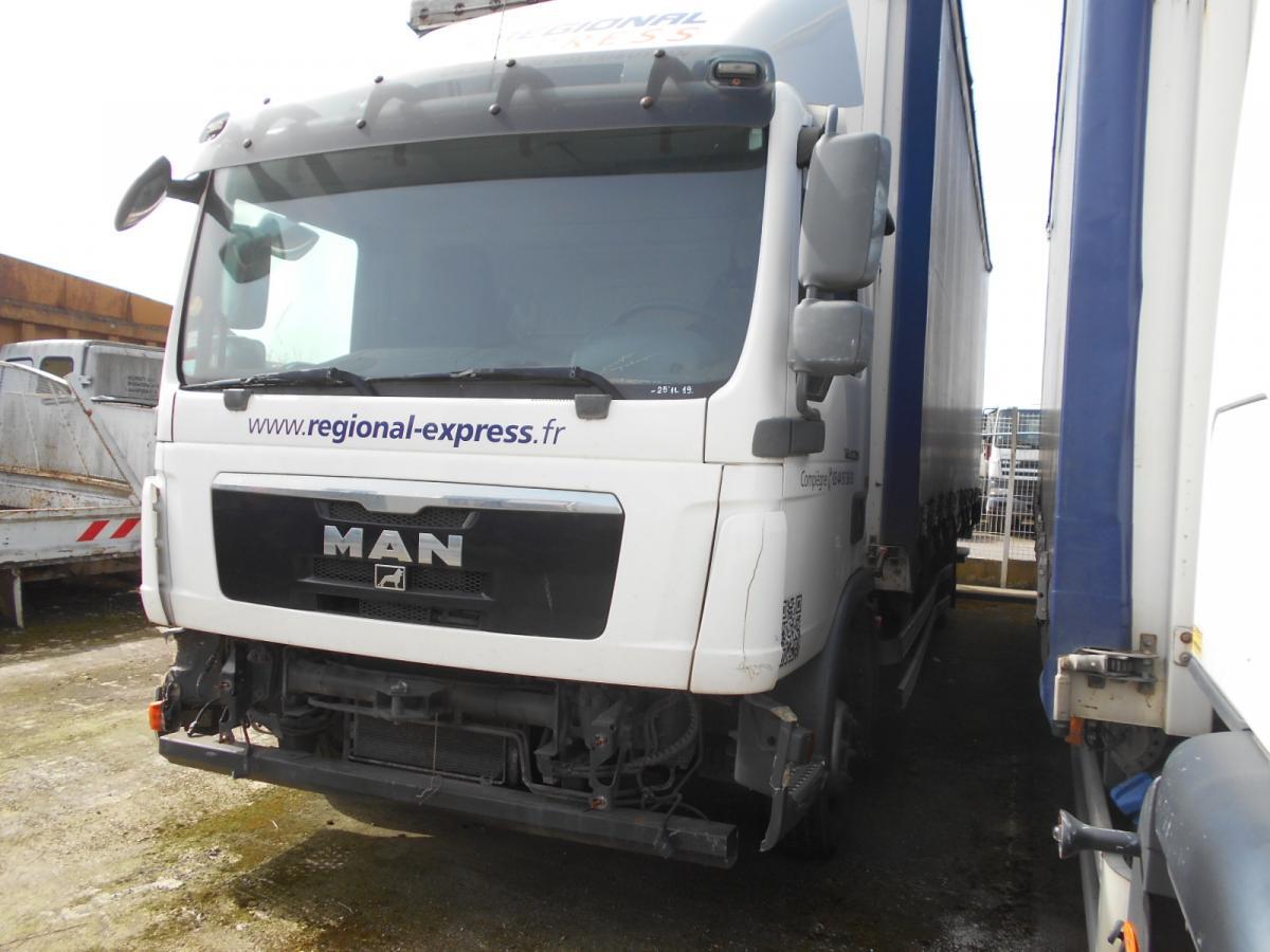 MAN TGL 12.220 - Schuifzeilen vrachtwagen: afbeelding 2 MAN TGL 12.220 - Schuifzeilen vrachtwagen: afbeelding 2