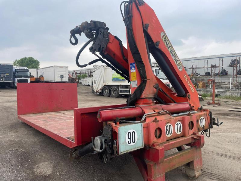 PLATEAU AMPLIROLL AVEC GRUE PK12080 - Haakarm container: afbeelding 2 PLATEAU AMPLIROLL AVEC GRUE PK12080 - Haakarm container: afbeelding 2
