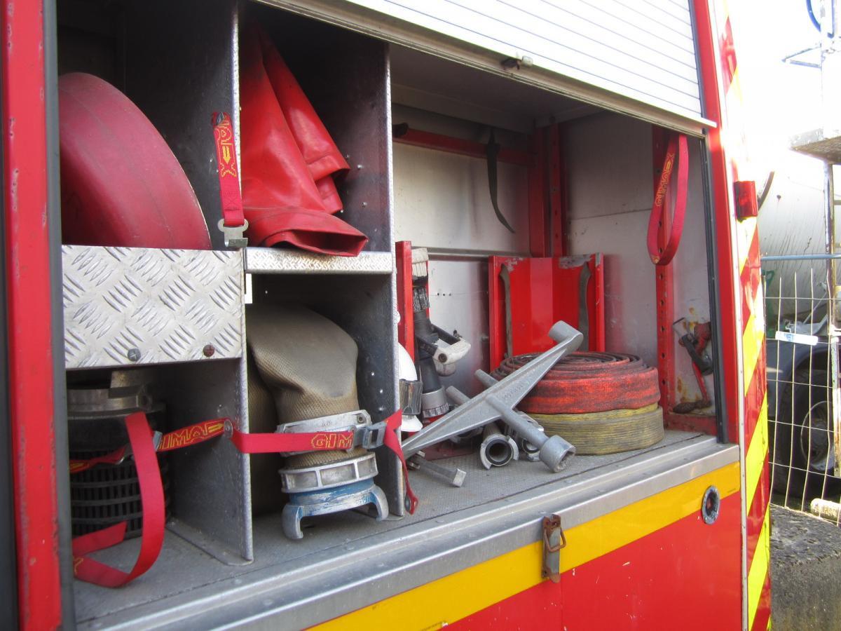 Renault Gamme S 170 - Brandweerwagen: afbeelding 5 Renault Gamme S 170 - Brandweerwagen: afbeelding 5