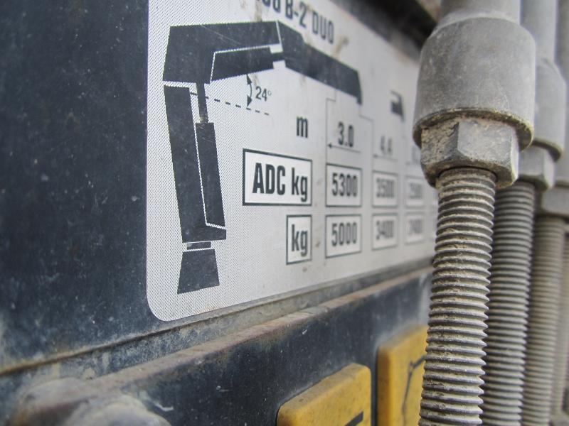 Renault Kerax 370 DXI - Kipper vrachtwagen: afbeelding 4 Renault Kerax 370 DXI - Kipper vrachtwagen: afbeelding 4