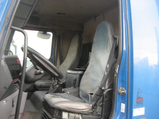 Interieur foto 1: Schuifzeilen vrachtwagen Renault Midlum 180