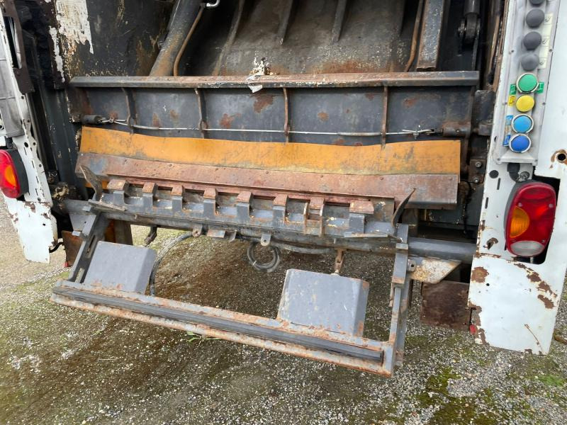 Renault Midlum 280.18 DXI - Vuilniswagen: afbeelding 4 Renault Midlum 280.18 DXI - Vuilniswagen: afbeelding 4