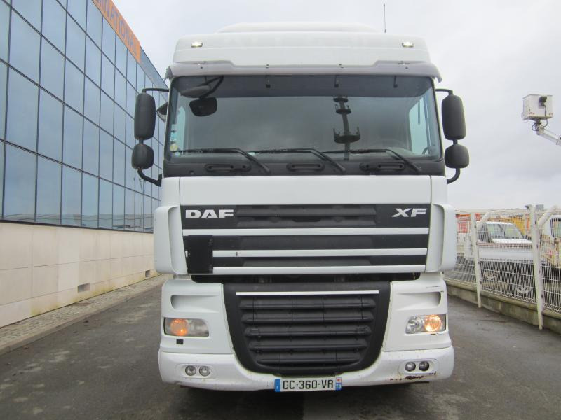 DAF XF105 460 - Trekker: afbeelding 2 DAF XF105 460 - Trekker: afbeelding 2