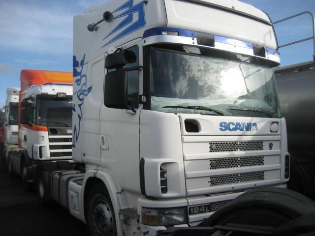 Scania L 124L420 - Trekker: afbeelding 2 Scania L 124L420 - Trekker: afbeelding 2