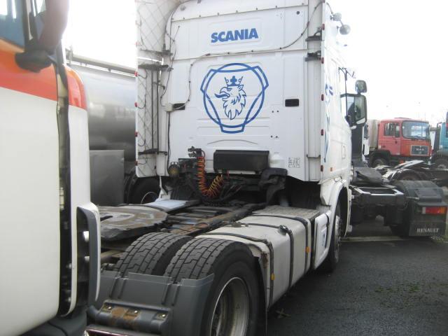 Scania L 124L420 - Trekker: afbeelding 3 Scania L 124L420 - Trekker: afbeelding 3