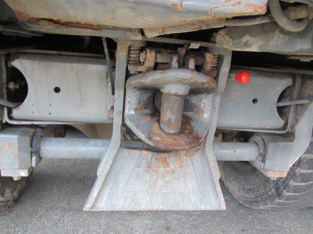 Volvo FH12 - Haakarmsysteem vrachtwagen: afbeelding 5 Volvo FH12 - Haakarmsysteem vrachtwagen: afbeelding 5