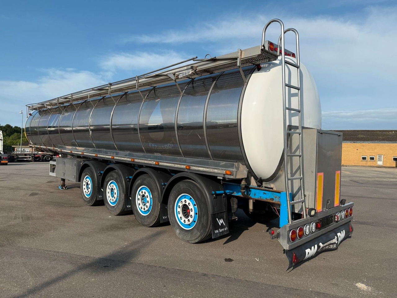 Burg VM Tarm 4 axle 33.000 L Vogelsang - Tankoplegger: afbeelding 4 Burg VM Tarm 4 axle 33.000 L Vogelsang - Tankoplegger: afbeelding 4
