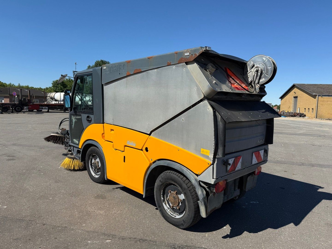 Hako Citymaster 2000 4x4 Euro 5 Kehrmaschine - Veegwagen: afbeelding 4 Hako Citymaster 2000 4x4 Euro 5 Kehrmaschine - Veegwagen: afbeelding 4