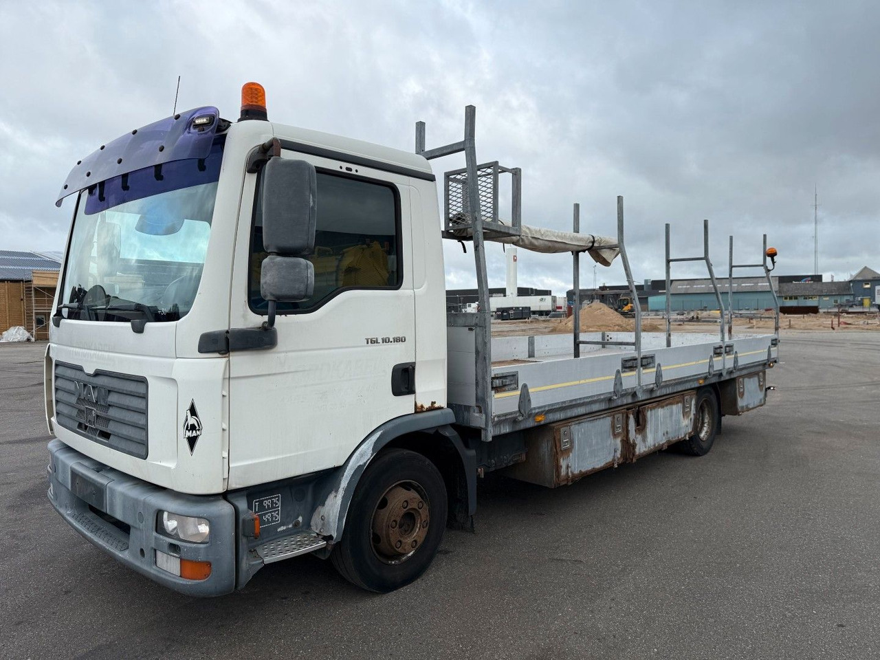 MAN TGL 10.180 4x2 Flatbed 6,,80 m. Euro 3 - Vrachtwagen met open laadbak: afbeelding 1 MAN TGL 10.180 4x2 Flatbed 6,,80 m. Euro 3 - Vrachtwagen met open laadbak: afbeelding 1