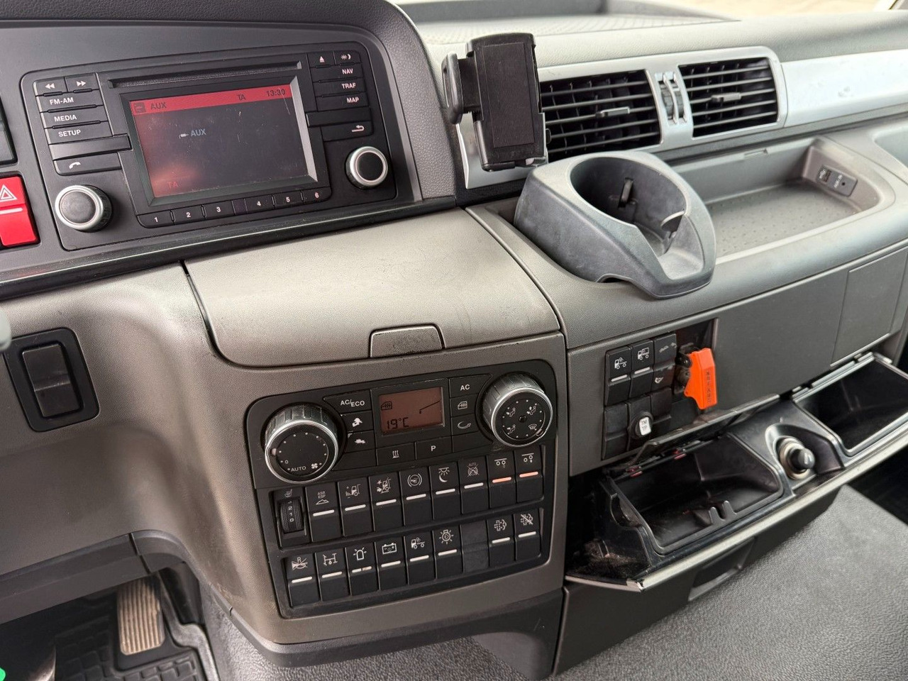 Chassis vrachtwagen MAN TGS 26.440 6x2*4 Euro 6 ADR Chassis: afbeelding 8 Chassis vrachtwagen MAN TGS 26.440 6x2*4 Euro 6 ADR Chassis: afbeelding 8