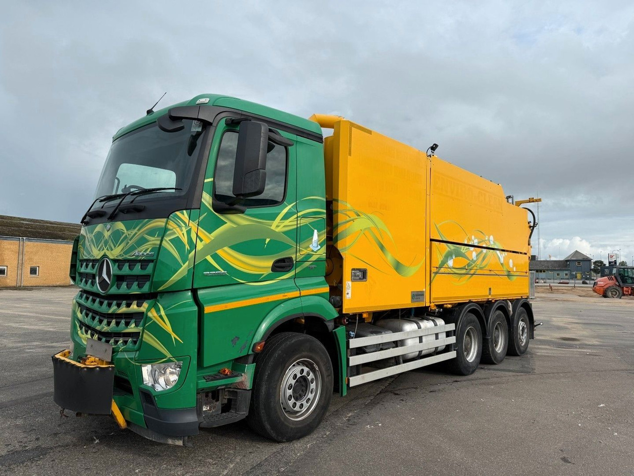 Mercedes-Benz 3258 RHD 8x4-4 Wiedemann Super 1000 Recycler - Vacuümwagen: afbeelding 2 Mercedes-Benz 3258 RHD 8x4-4 Wiedemann Super 1000 Recycler - Vacuümwagen: afbeelding 2
