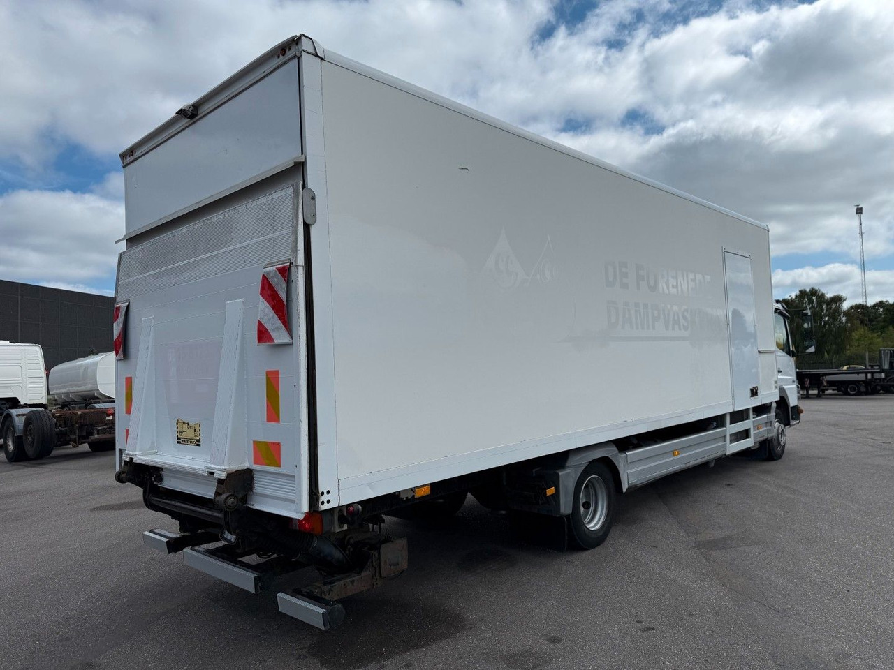 Mercedes-Benz Atego 1218 4x2 Euro 5 8,0 m. koffer - Bakwagen: afbeelding 3 Mercedes-Benz Atego 1218 4x2 Euro 5 8,0 m. koffer - Bakwagen: afbeelding 3