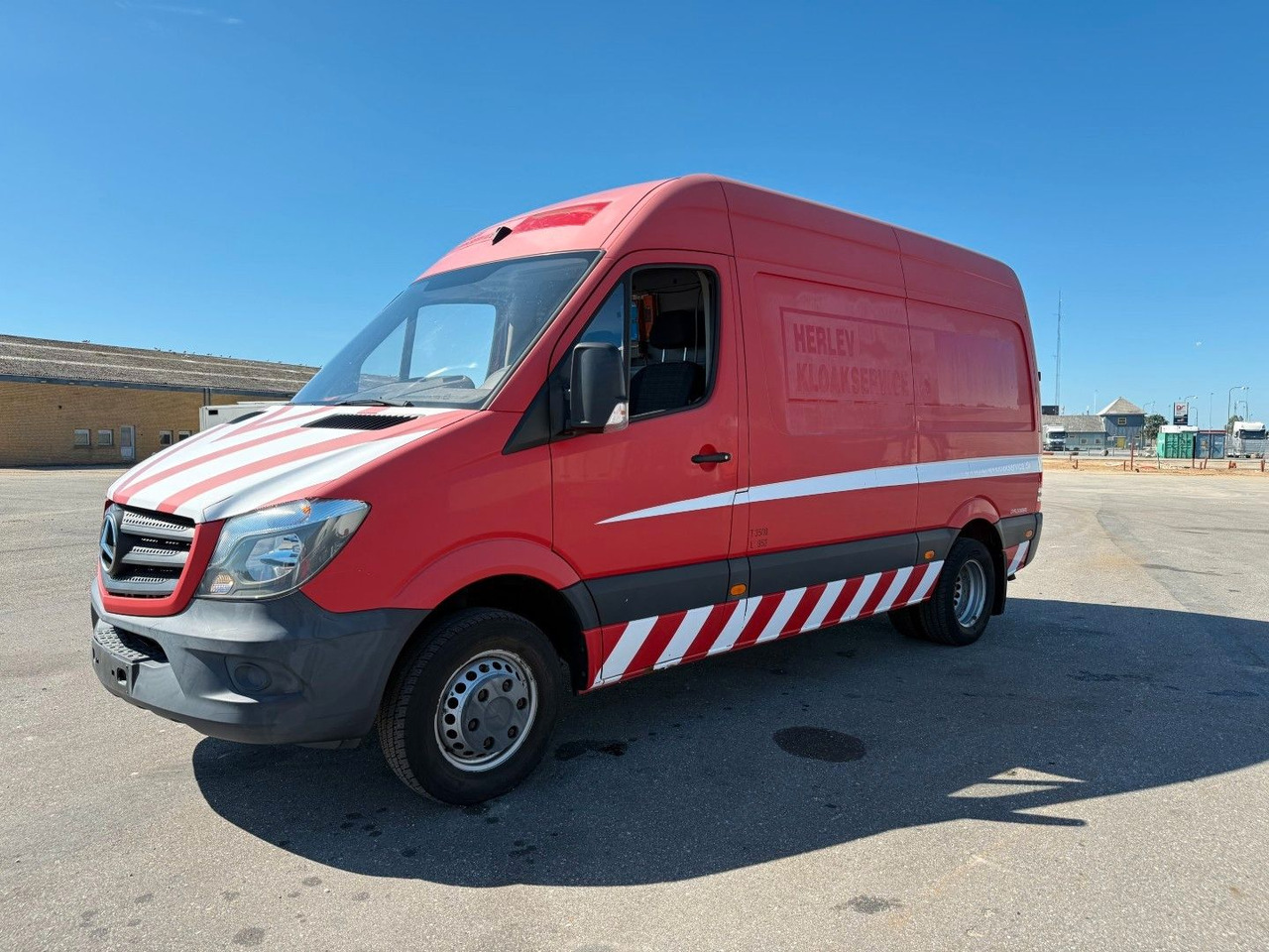 Mercedes-Benz Sprinter 516 CDI Rioned High Pressure - Vacuümwagen: afbeelding 2 Mercedes-Benz Sprinter 516 CDI Rioned High Pressure - Vacuümwagen: afbeelding 2