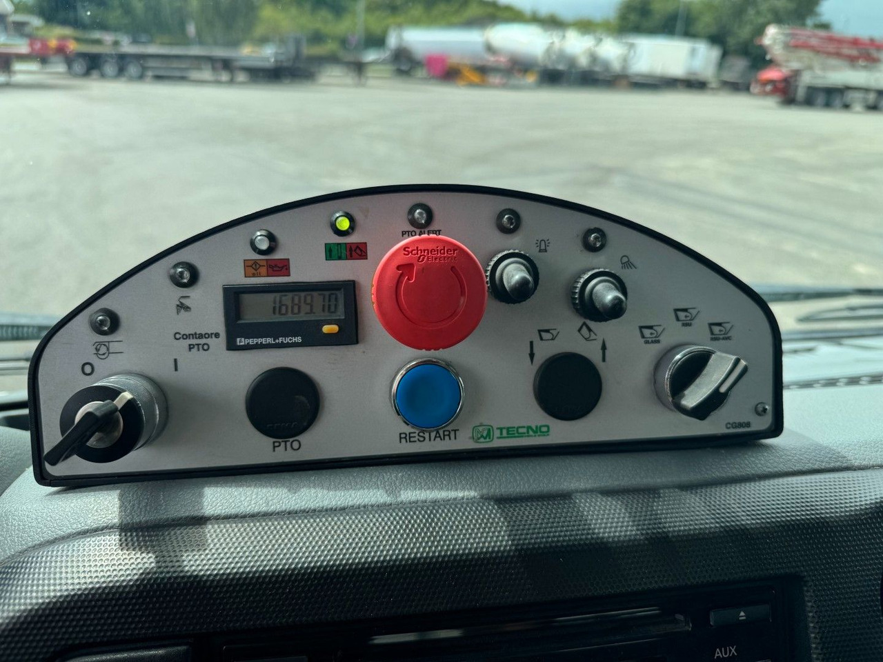 Vuilniswagen Renault D7.5 180 4x2 Semat/Techno Azimut 8 m3 Garbage: afbeelding 9