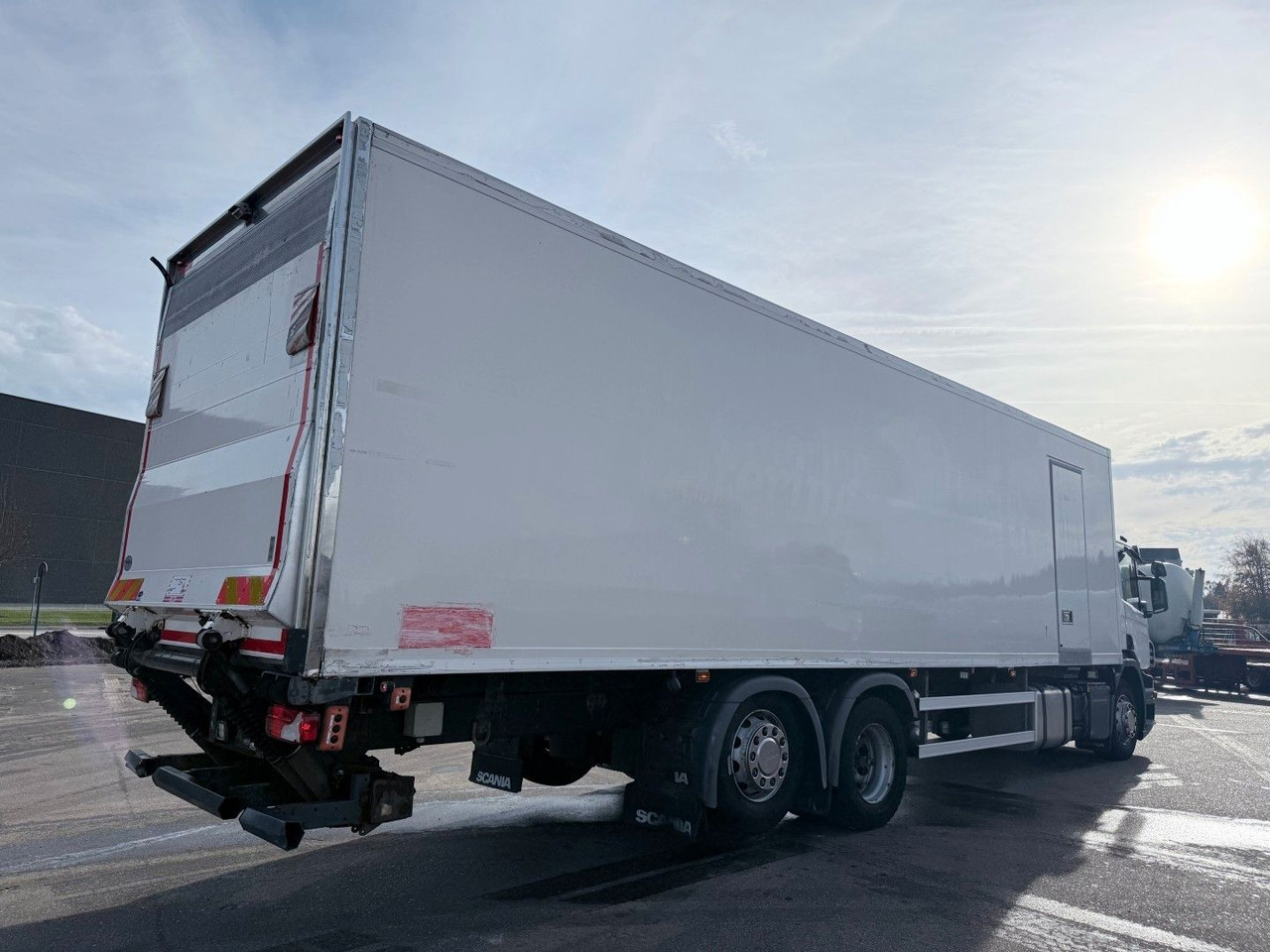 Scania P320 6x2*4 Carrier Supra 1250 Mt 9.80 m Kühl - Koelwagen vrachtwagen: afbeelding 3 Scania P320 6x2*4 Carrier Supra 1250 Mt 9.80 m Kühl - Koelwagen vrachtwagen: afbeelding 3